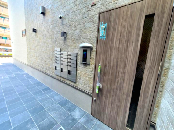 建物エントランス