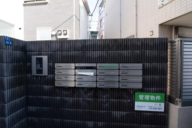 建物エントランス