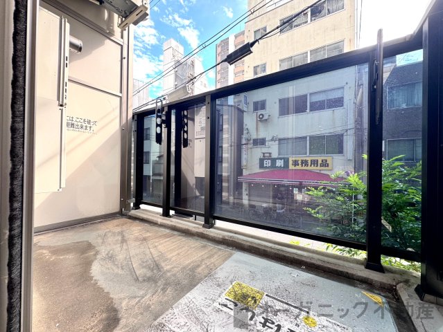 バルコニー