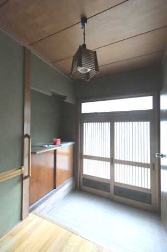 玄関