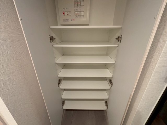 収納