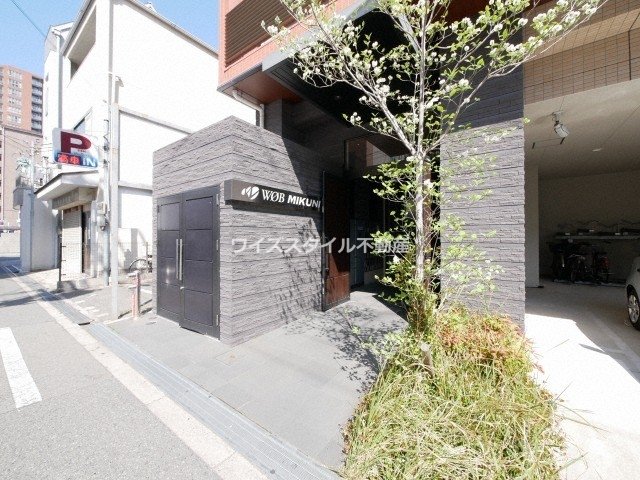 建物エントランス