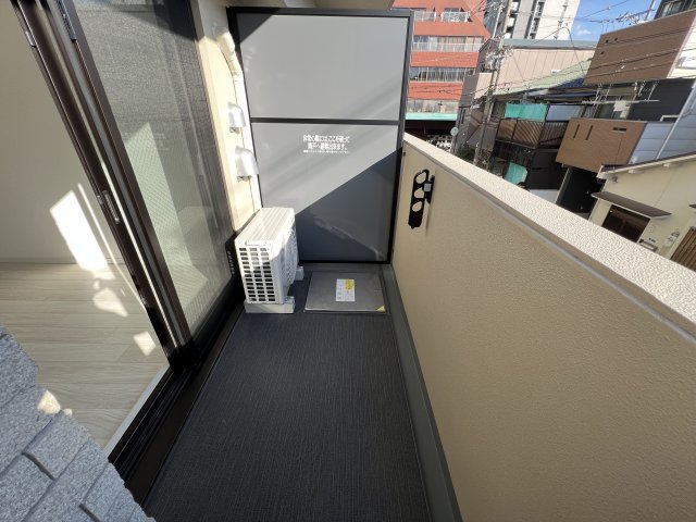 バルコニー