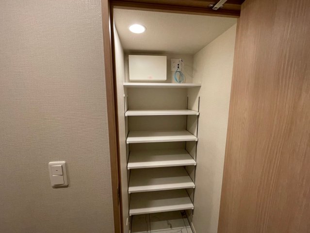 収納