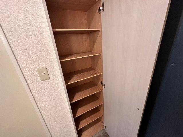 収納