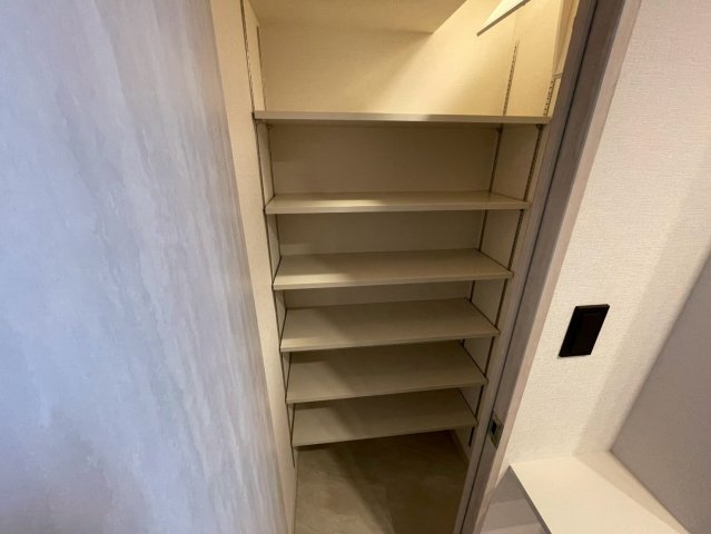 収納