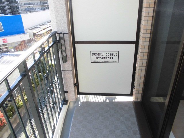 バルコニー