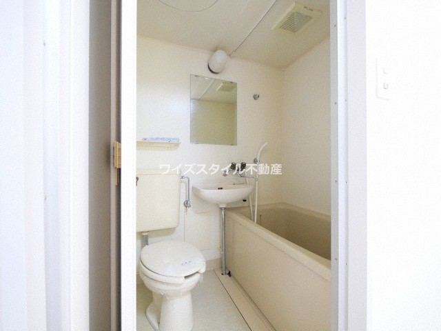 シャワールーム